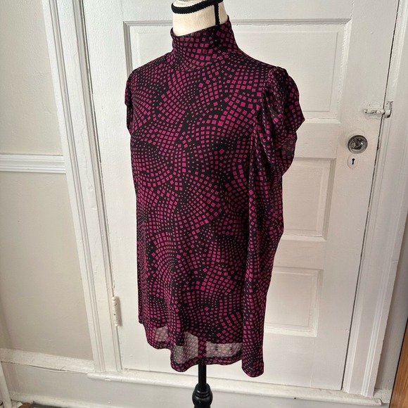 Nine West Women's Blouse Puff Sleeves Geometric Pink Print‎ Feminine Career Y2K - Picture 5 of 16